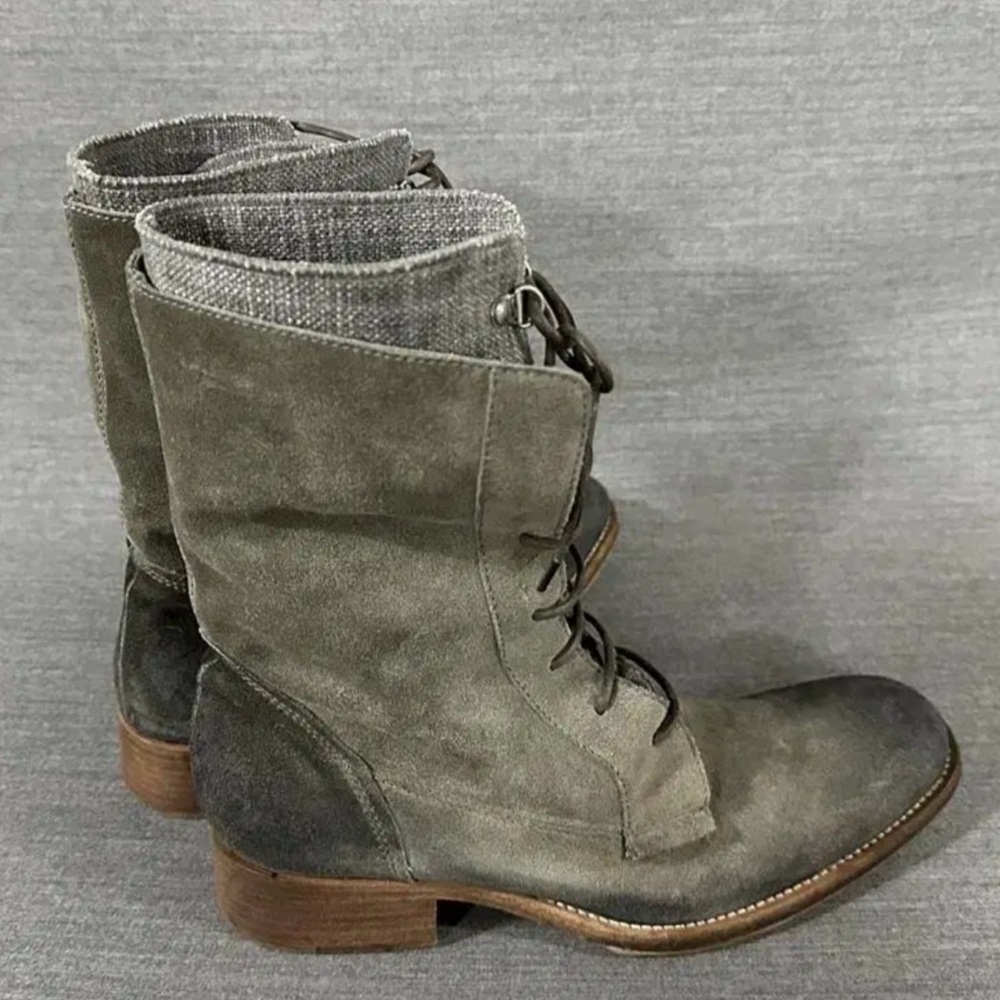 ✨ Brunello Cucinelli Italian Suede Fold-Over Combat Boots | Size 40 ✨